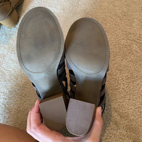 Indigo Rd Heels - Picture 4 of 7